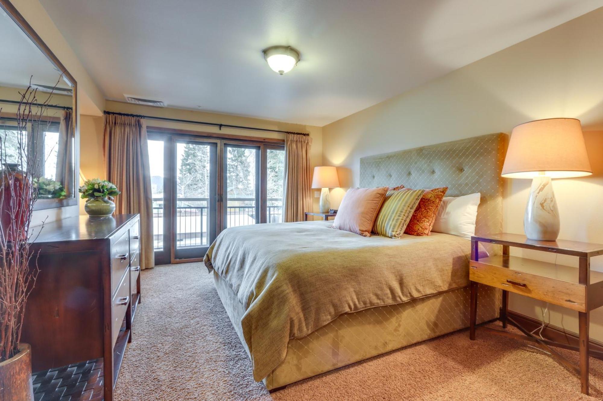 Stunning Getaway In The Heart Of Downtown Mccall Exterior photo