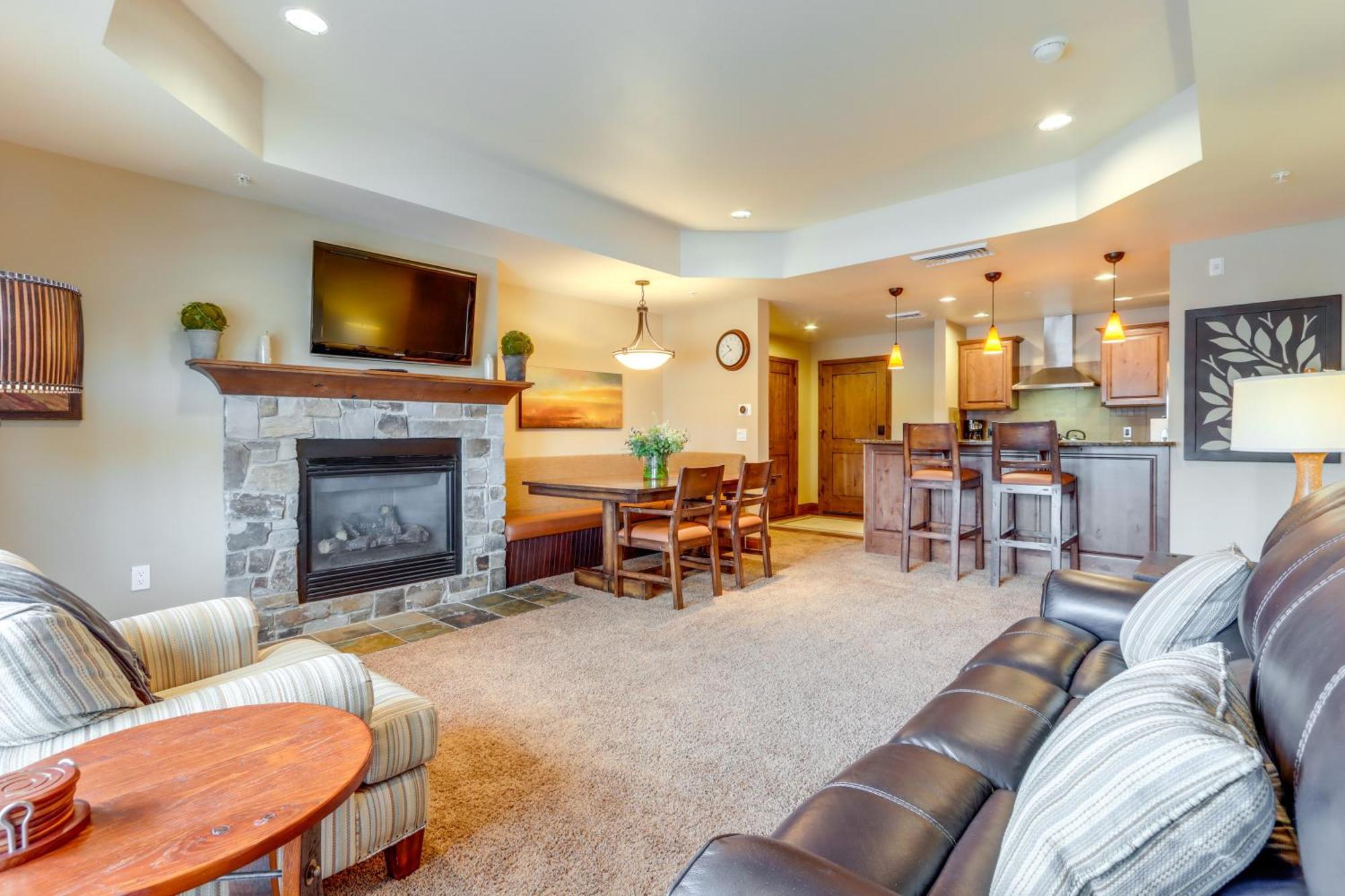 Stunning Getaway In The Heart Of Downtown Mccall Exterior photo